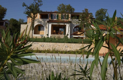 Stanisovi House | Holiday home with magnificent view of the Adriatic