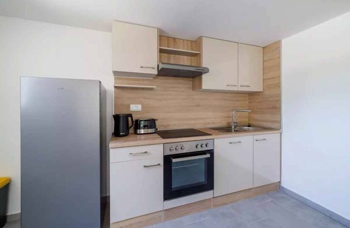 Tribalj House | Holiday home with pool and air conditioning