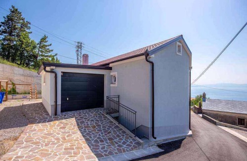 Hreljin House | Holiday home with swimming pool