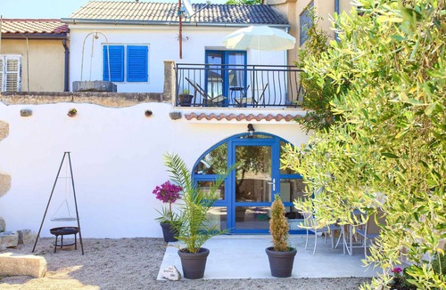 Bogovici House | Holiday home with terrace and air conditioning