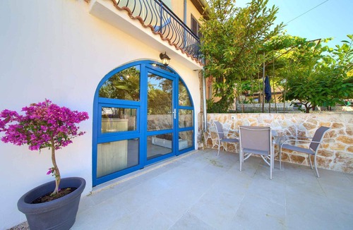 Bogovici House | Holiday home with terrace and air conditioning