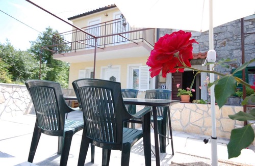 Nenadici House | Holiday home with terrace and barbecue