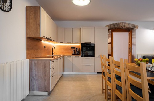 Vodnjan Villa | Holiday house Agricola * 2000 m2 garden, private pool, BBQ, WiFi