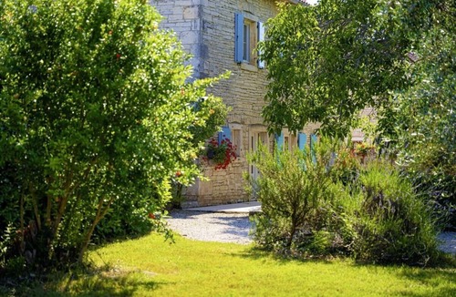 Vodnjan Villa | Holiday house Agricola * 2000 m2 garden, private pool, BBQ, WiFi