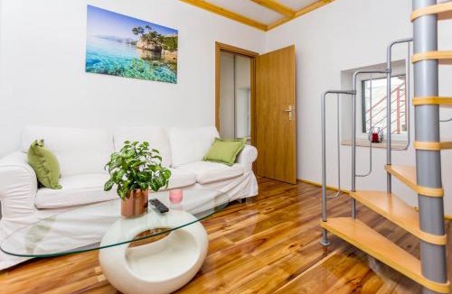 Omis Apartment | Holiday House Antique