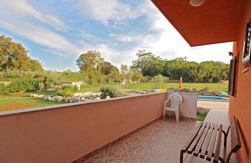 Bratulici House | Holiday house Barban for 14 - 16 persons with 6 bedrooms - Holiday house