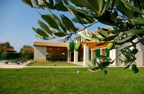 Hrboki House | Holiday house Barban for 1 - 8 persons with 4 bedrooms - Holiday home