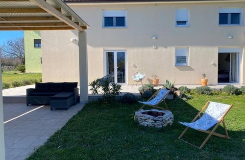 Belavici House | Holiday House Carla in Belavici