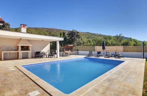 Viskovici House | Holiday house Diminici for 8 persons with 4 bedrooms - Holiday house