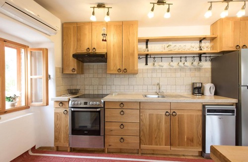 Sveti Ivan Dobrinjski House | Holiday house Dobrinj for 1 - 10 persons with 5 bedrooms - Holiday home