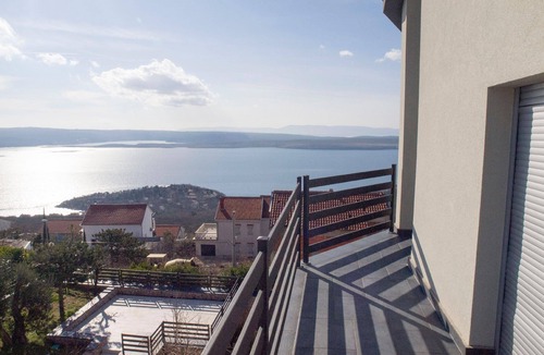 Klanfari House | Holiday house Dramalj for 1 - 12 persons with 7 bedrooms - Holiday house