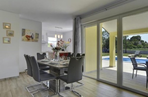 Filipana House | Holiday house Filipana for 6 - 8 persons with 3 bedrooms - Holiday house