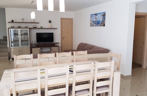 Banjole House | Holiday house for 10 guests with 200m² in Banjole (65273)