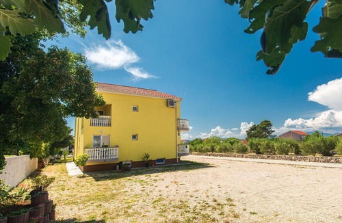 Milcetici House | Holiday house for 2 persons approx. 15 qm in Milčetići, Kvarner Bay (Krk)