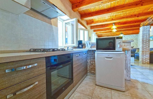 Kavran House | Holiday house for 6 persons approx. 80 qm in Kavran, Istria (South coast of Istria)