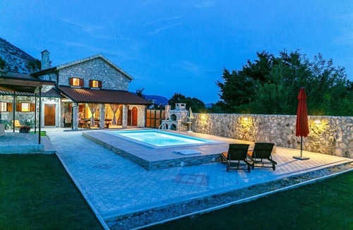 Drivenik House | Holiday house for 8 persons approx. 140 qm in Crikvenica, Kvarner Bay (Crikvenica and the surrounding area)