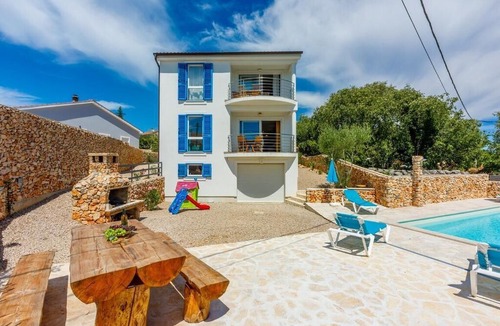 Garica Apartment | Holiday house Garica for 8 persons with 4 bedrooms - Holiday house