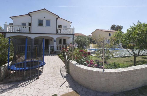 Kavran House | Holiday house Krnica for 1 - 11 persons with 5 bedrooms - Holiday house