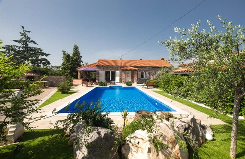 Sveti Vid Dobrinjski Villa | Holiday house MAJA