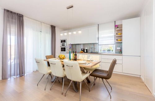 Milovcici House | Holiday house Malinska for 1 - 10 persons with 4 bedrooms - Holiday home