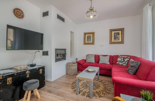 Bogovici House | Holiday house Malinska for 1 - 6 persons with 3 bedrooms - Holiday home