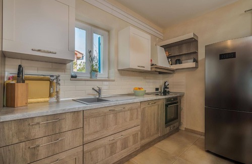 Marsici House | Holiday house Malinska for 1 - 12 persons - Holiday home
