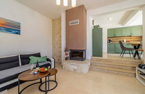 Ostrobradic House | Holiday house OBZOVA with private heated pool
