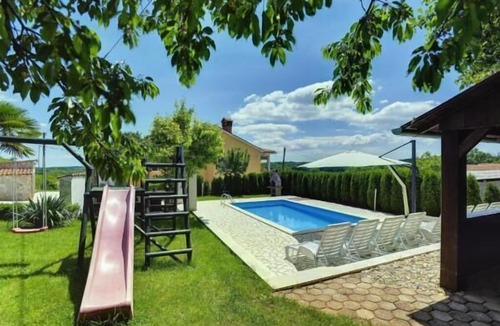 Lindar House | Holiday house Pazin for 10 persons with 5 bedrooms - Holiday house