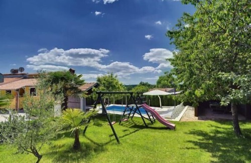 Lindar House | Holiday house Pazin for 10 persons with 5 bedrooms - Holiday house