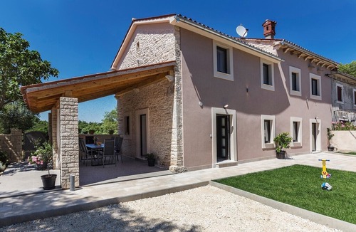 Pinezici House | Holiday house Pinezici for 1 - 6 persons with 3 bedrooms - Holiday house