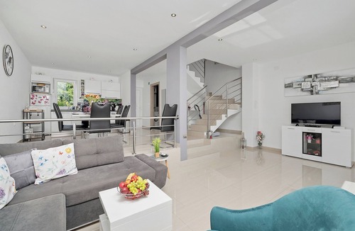 Skrbcici House | Holiday house "Sabine pink"