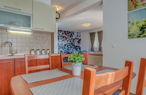 Sevid Villa | Holiday house Tender near Trogir, jacuzzi