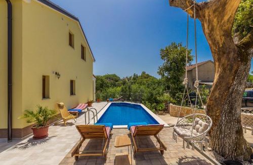 Gabonjin House | Holiday house Villa Jozi