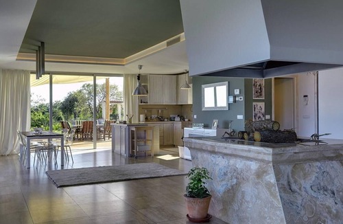 Peruski House | Holiday house with private pool for 8 persons approx. 300 qm in Peruski, Istria (Bay of Raša)