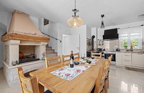 Peruski House | Holiday house with private pool for 8 persons approx. 220 qm in Peruski, Istria (Bay of Raša)
