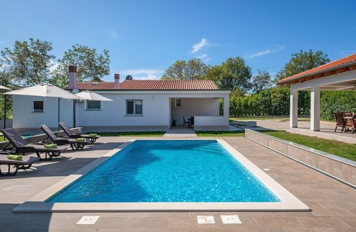 Prodol House | Holiday house with private pool for 8 persons approx. 200 qm in Prodol, Istria (Bay of Raša)