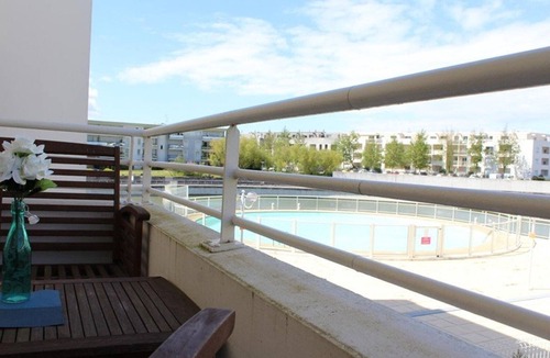 La Rochelle Apartment | Holiday Rental 2 Rooms in La Rochelle with Balcony and Parking
