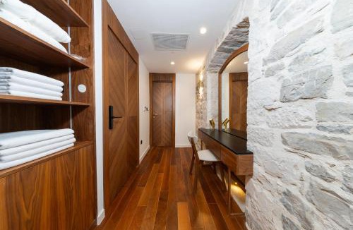 Omis Hotel | Hotel Corsaro