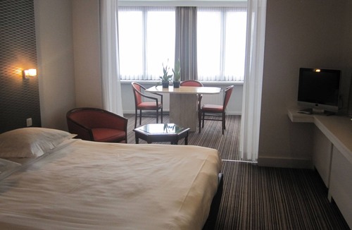 Halle Hotel | Hotel Les Eleveurs