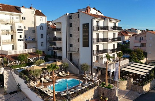 Okrug Gornji Hotel | Hotel Vagabundo