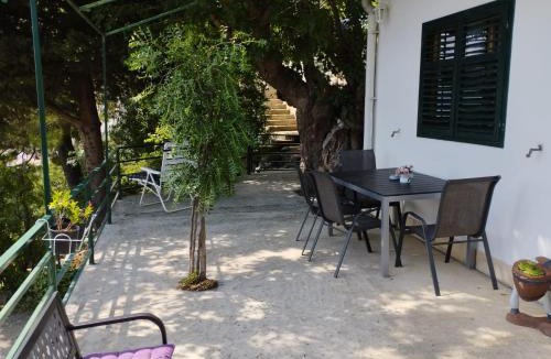 Borak Apartment | House B - with spacious terrace and beautiful view