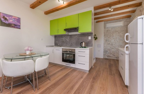 Lokva Rogoznica House | House Darijo (64071-K1) - Lokva Rogoznica