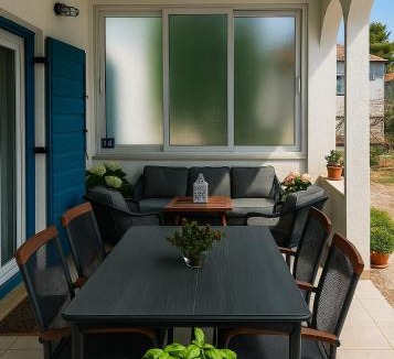 Donje Selo House | House Natale