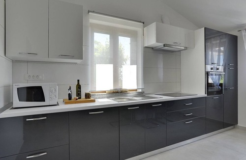 Lindar House | House Smoky (73927-K1) - Pazin