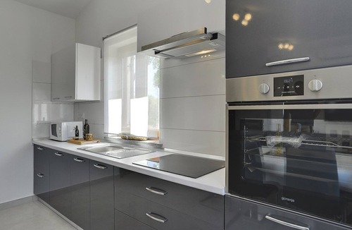 Lindar House | House Smoky (73927-K1) - Pazin