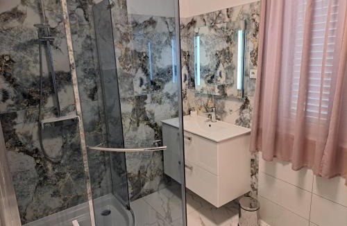 Banjol Apartment | House Stojakovic