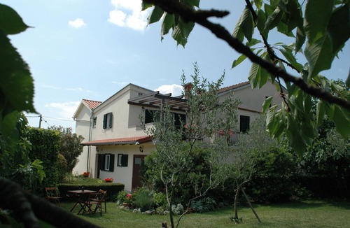 Milovcici Villa | House Villa Mare - Malinska