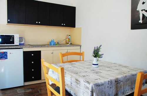 Poljane Apartment | House with 7 apartments in a quiet location, with a beautiful view of the sea