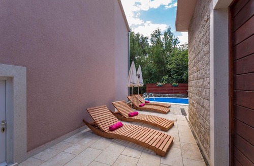 Medici House | House with balconies, a terrace and a sea view