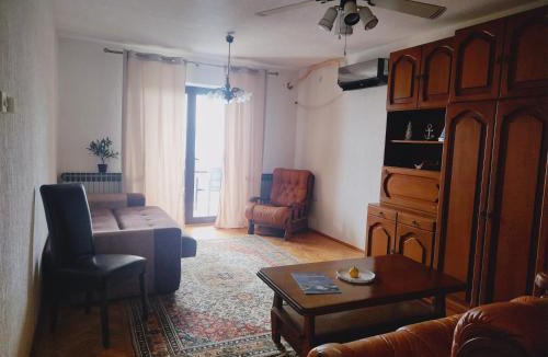 Novi Vinodolski Apartment | Huge Seaview 60 meters from beach
